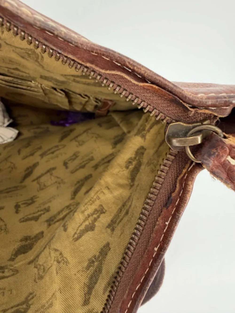 Vintage L.L. Bean Distressed Leather Tote Bag Fish Duck Print Lining